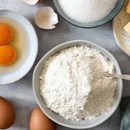 Cómo hacer harina y almidón de yuca en casa – GLUTENDENCE