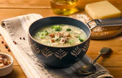 Sopa de brocoli y queso