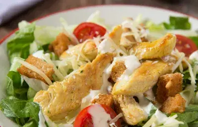 Ensalada Cesar de Pollo