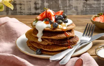 Hotcakes de cacao integrales sin huevo