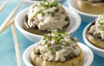 Champiñones rellenos con Carne a la Crema