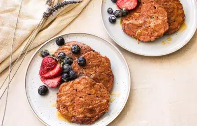 Pancakes de manzana y chocolate Nesquik