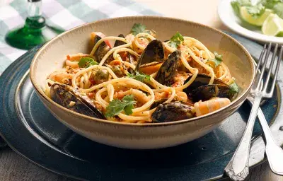 Pastas con salsa de mariscos