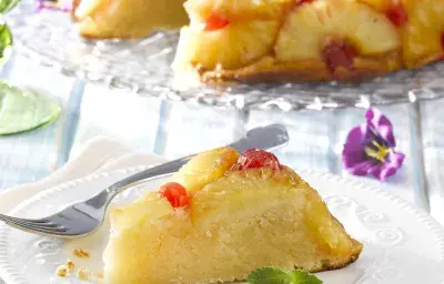 Pastel Volteado de Piña