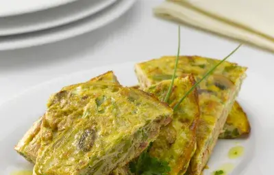 Tortilla de Porotos Verdes y Atún