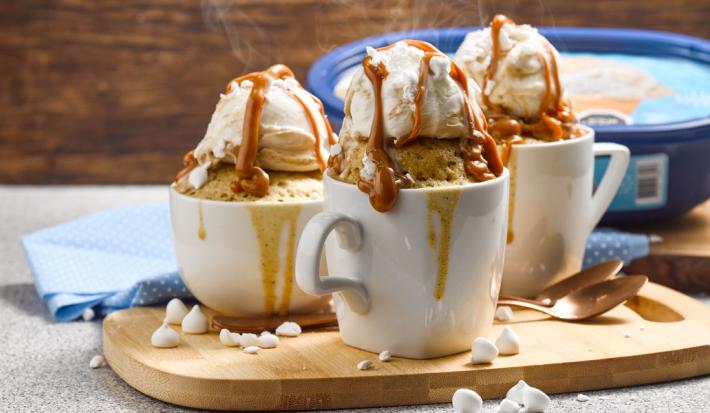 Mugcake con Helado de Tres Leches