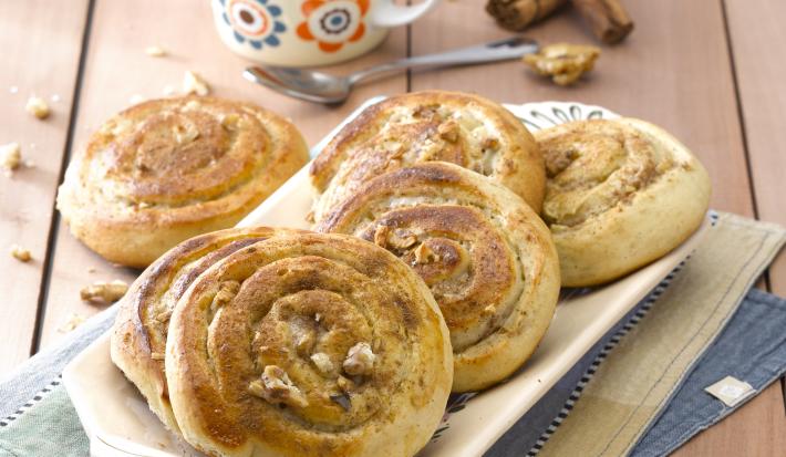 Rollos de Canela y Glaseado de Leche Condensada