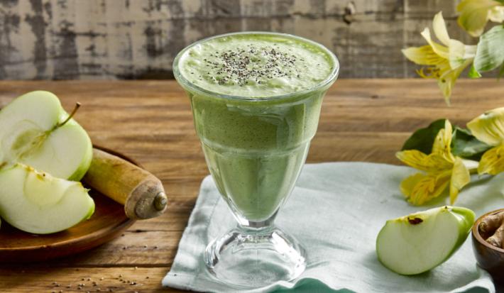 Smoothie de frutas verdes y espinaca