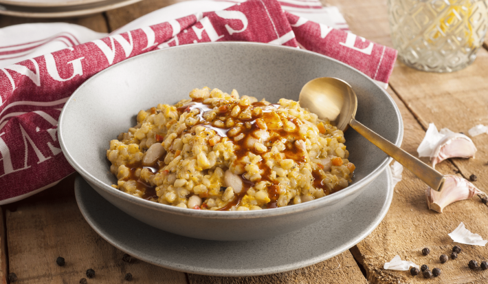 Porotos con mote