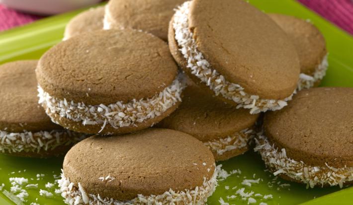 Alfajores maicena con chocolate