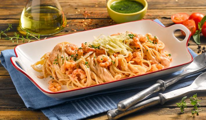 Pasta rosa con camarones