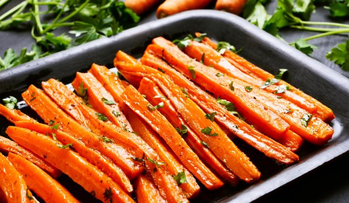 ZANAHORIAS CON MOSTAZA, MIEL Y CILANTRO