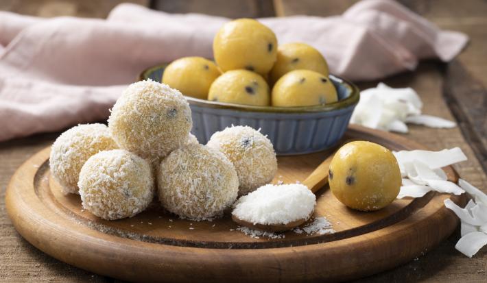 Brigadeiros de maracuyá